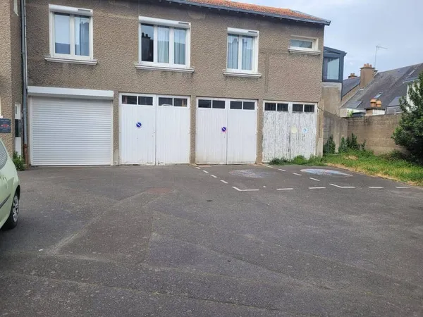 Box de stockage 18 m²