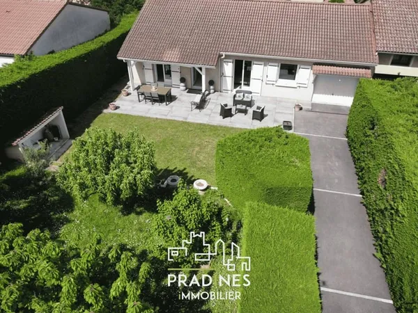 Maison de plain-pied 4 pièces 94 m²