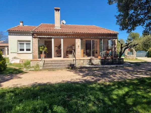 Maison 5 pièces 80 m²