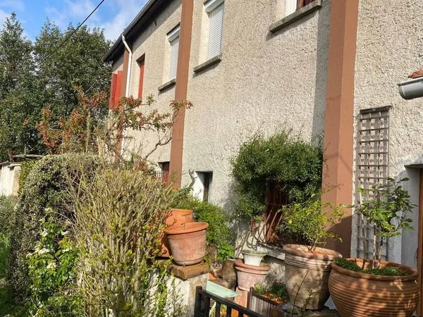 Studio 1 pièce 20 m²