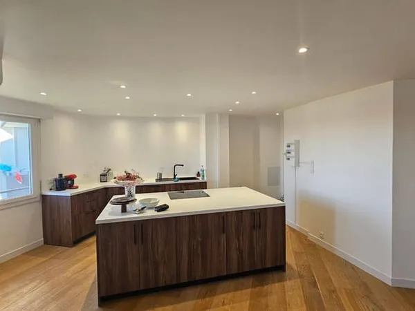 Appartement 3 pièces 77 m²