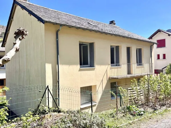 Maison 9 pièces 108 m²