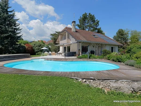 Villa 6 pièces 153 m²