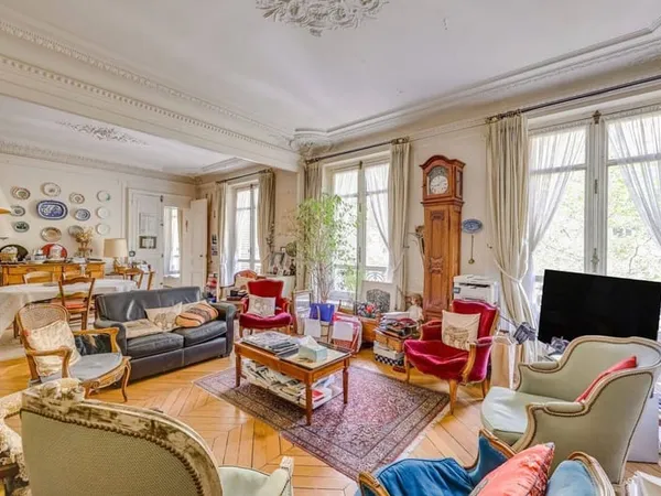 Appartement 5 pièces 128 m²