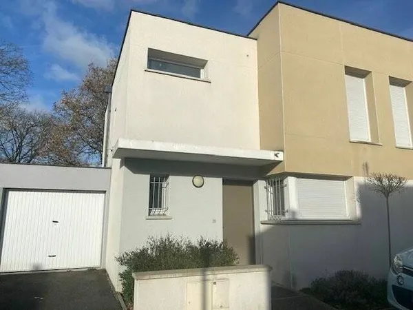 Maison 4 pièces 77 m²
