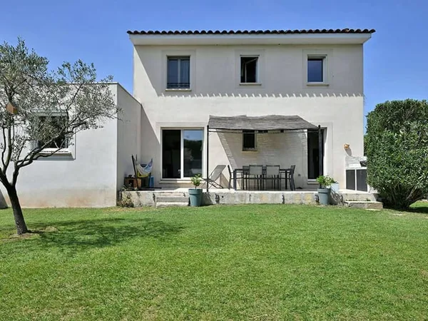Maison 5 pièces 104 m²