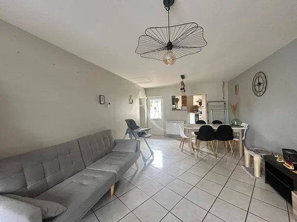Maison de plain-pied 1 pièce 60 m²