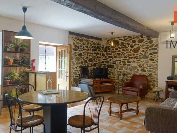Appartement 8 pièces 220 m²