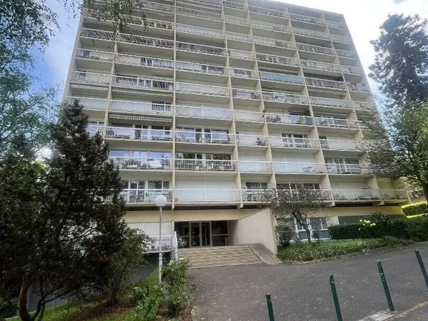 Studio 1 pièce 37 m²