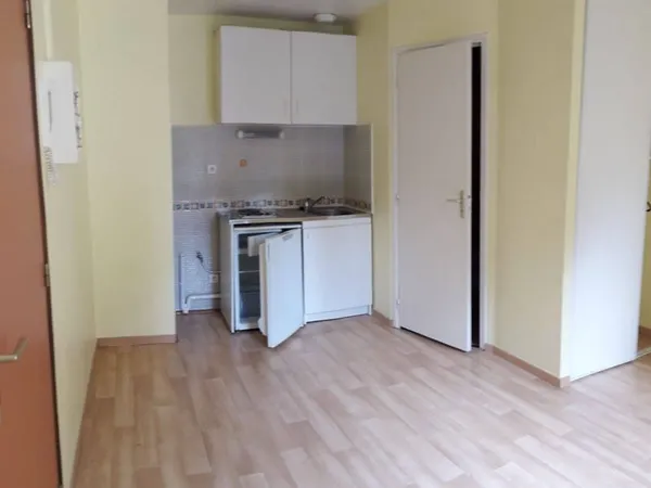 Studio 1 pièce 18 m²