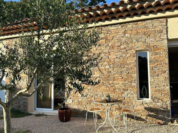 Maison 5 pièces 140 m²