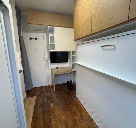 Appartement 1 pièce 9 m²