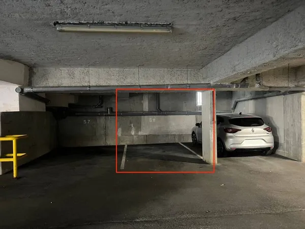 Parking 11 m²