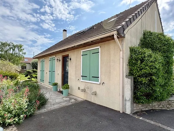 Maison 5 pièces 144 m²