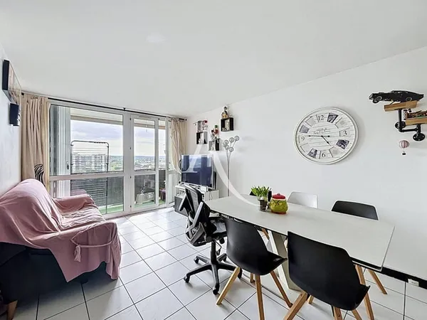 Appartement 4 pièces 77 m²