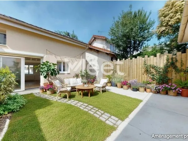 Maison 6 pièces 100 m²