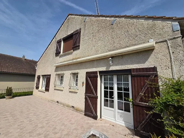 Maison 2 pièces 82 m²