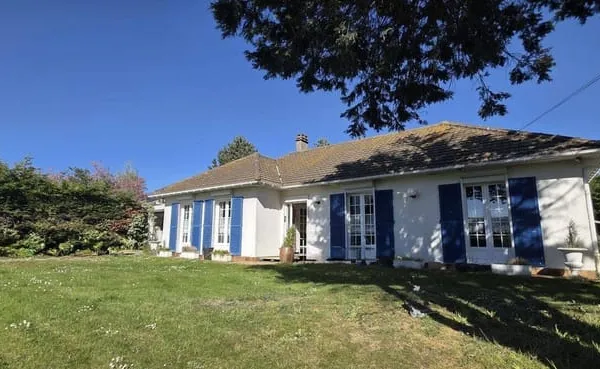 Maison de plain-pied 6 pièces 110 m²