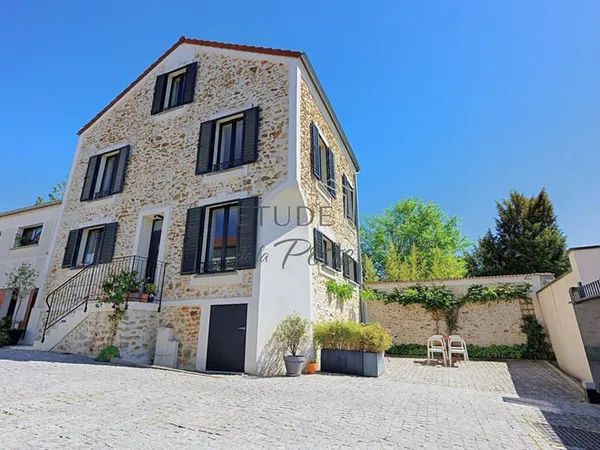 Maison 6 pièces 122 m²