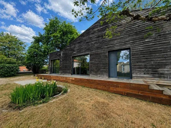Maison 6 pièces 120 m²