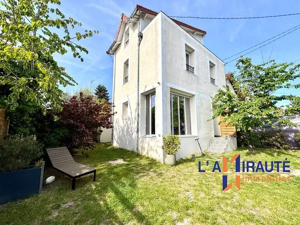Maison 6 pièces 109 m²