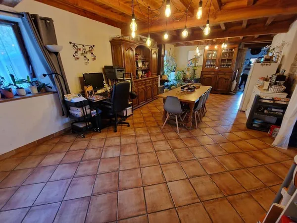 Maison 6 pièces 190 m²