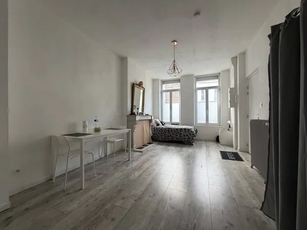 Studio 1 pièce 25 m²