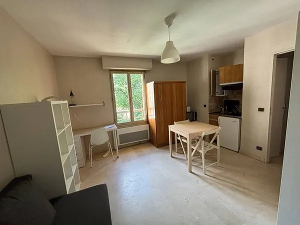 Appartement 1 pièce 19 m²