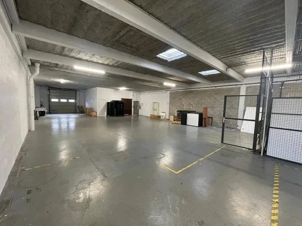 Parking/Garage/Box 807 m²