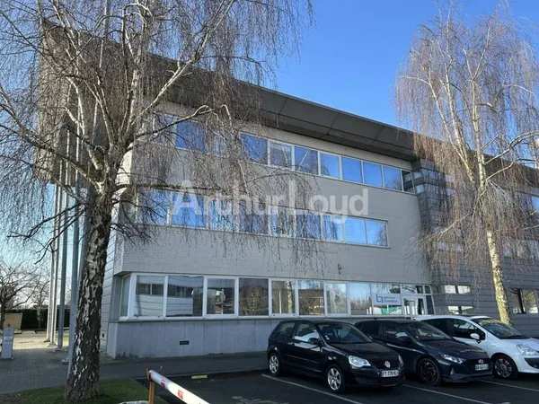 Bureaux 334 m²