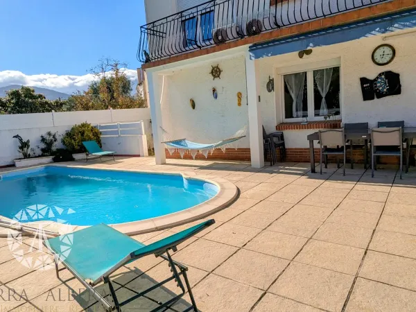 Villa 6 pièces 154 m²