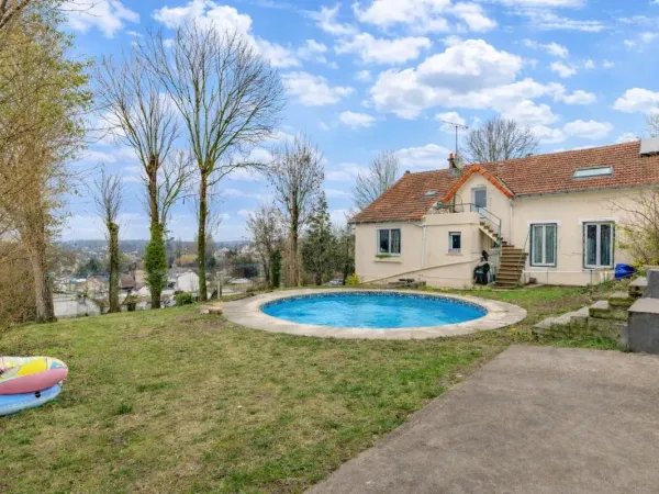 Maison 5 pièces 200 m²