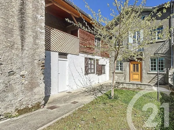 Maison 5 pièces 151 m²