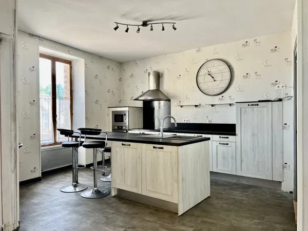 Maison 6 pièces 140 m²