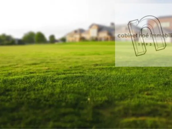 Terrain 1872 m²