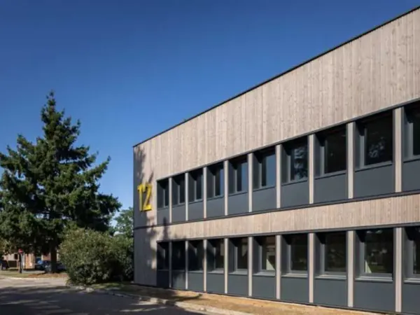 Bureaux à louer de 19 500m² divisibles à partir de 41m²