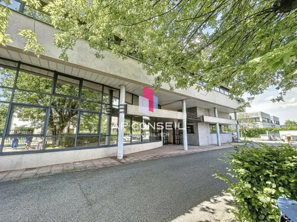 BUREAUX A VENDRE