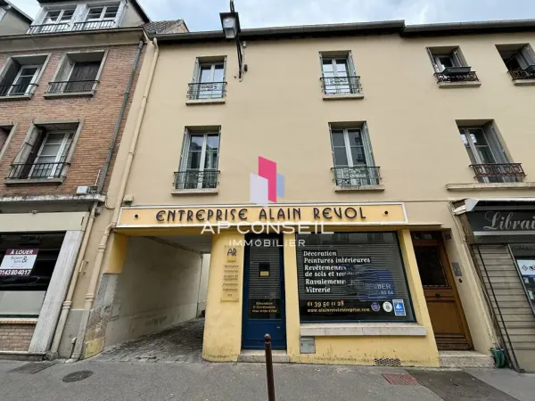 LOCAL COMMERCIAL A LOUER