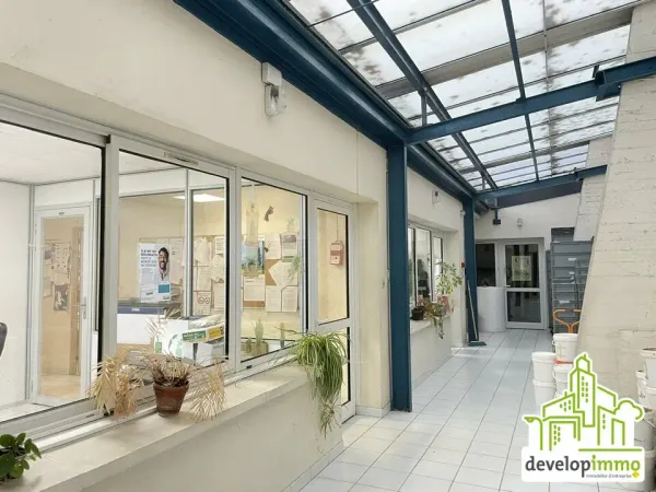 BUREAUX A VENDRE