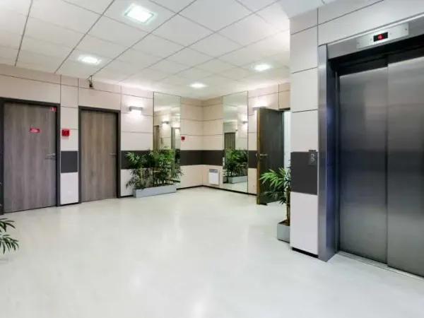 Bureaux à deux pas du RER