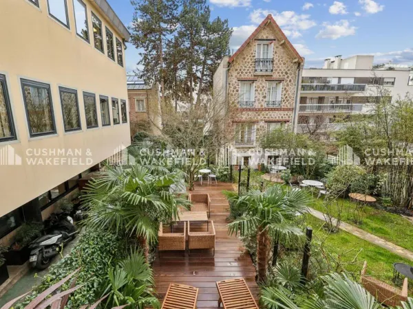 Bureaux à louer Boulogne Billancourt - 247 m² - Rue Escudier - Métro Jean-Jaurès