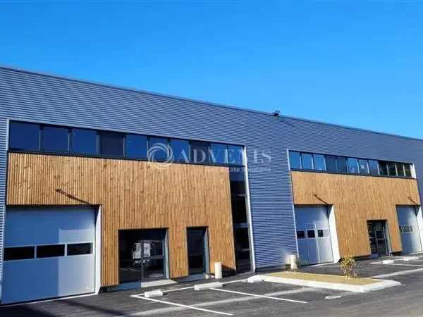 Local d'activités A VENDRE