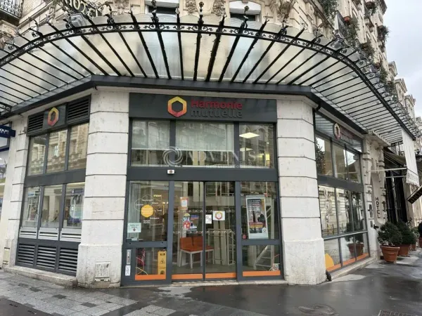 LOCAL COMMERCIAL A VENDRE