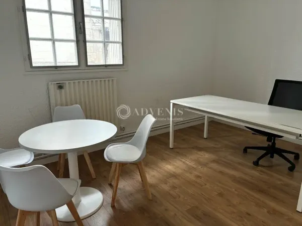 BUREAU A LOUER