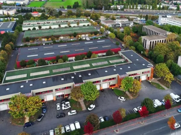 A LOUER : atelier-bureaux à partir de 612 m² - ZI Coudray Blanc-Mesnil - Rénové - A1/A3/RER B - 