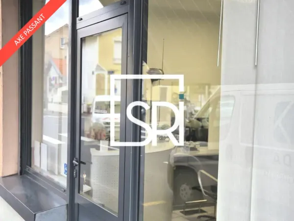 LOCAL COMMERCIAL A VENDRE