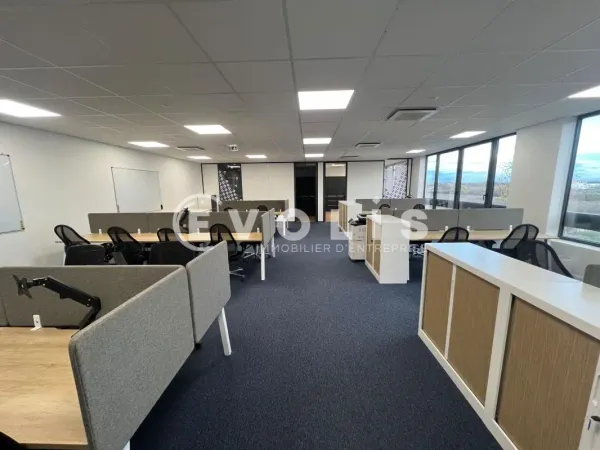 Bureaux aménagés de haut standing