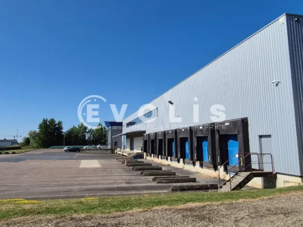 Location Entrepôt Rebais 77510