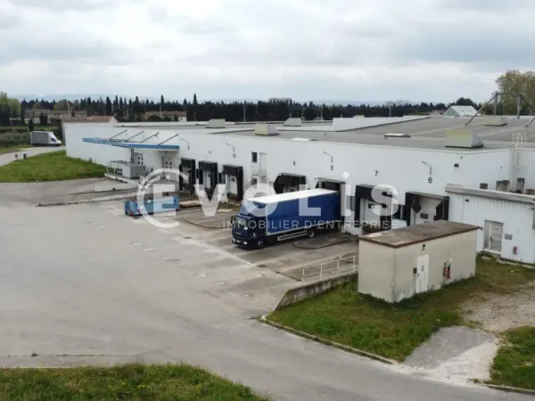 4 250 m² d'entreposage froid dirigé / sec