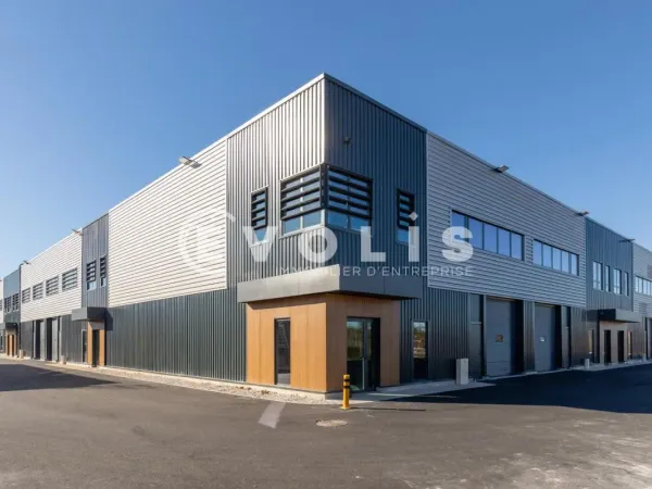 Location Local d'activités Vedene 84270